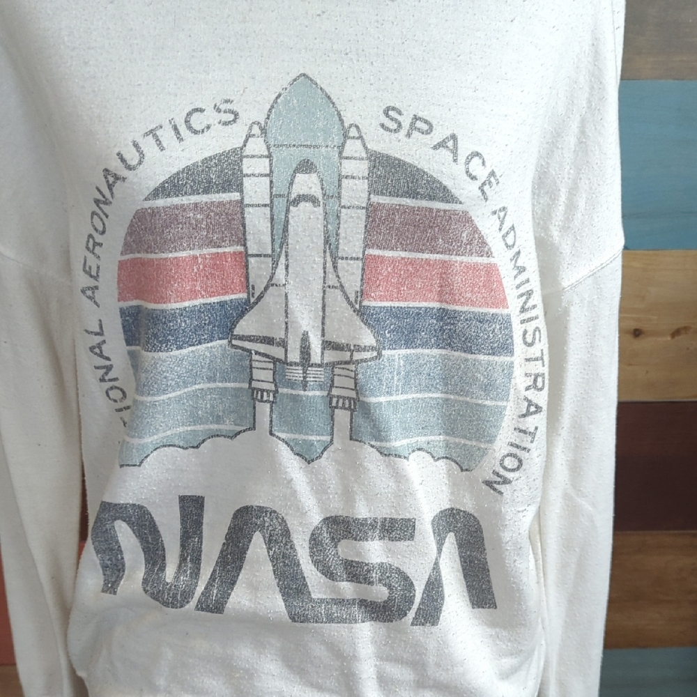 Zoe + Liv Cream NASA Graphic Sweatshirt - Picture 3 of 4